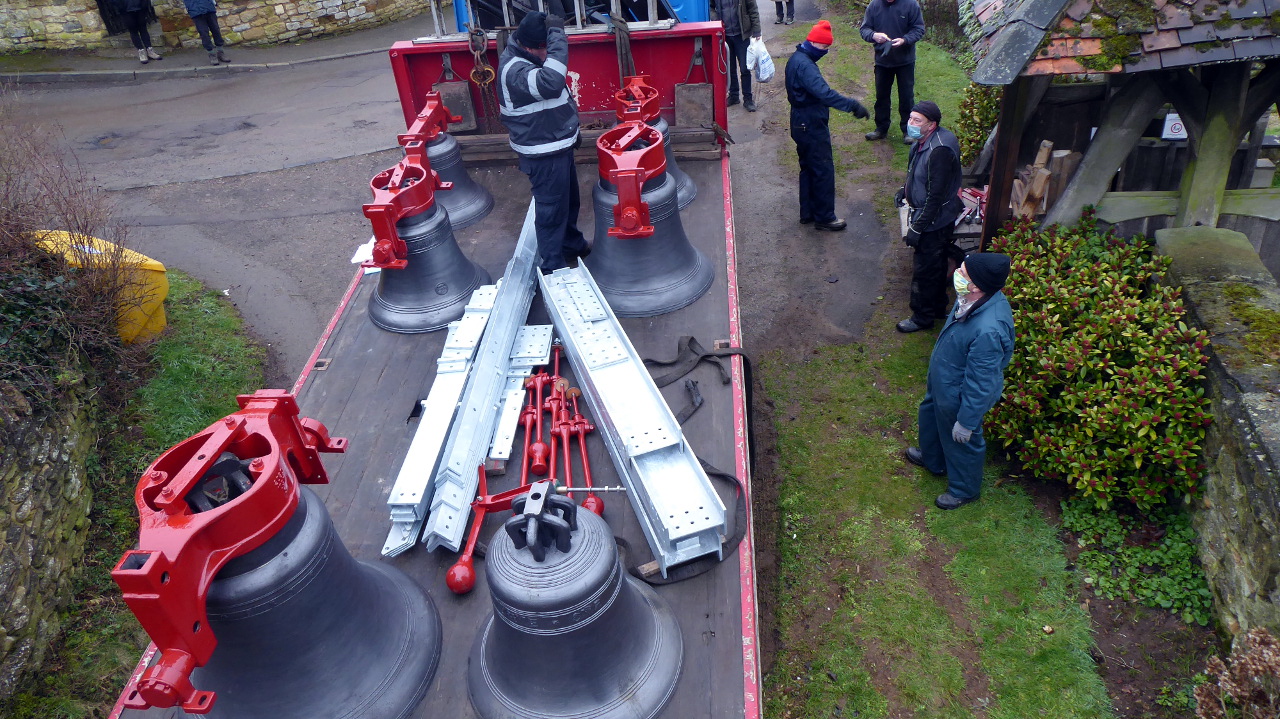 Volunteers waiting to unload the lorry